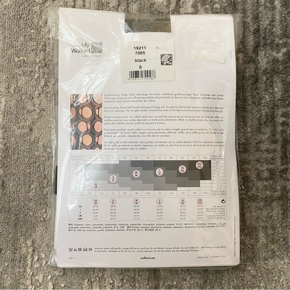 ⭐️HP⭐️BNWT Wolford Gwen Tights - Picture 7 of 7